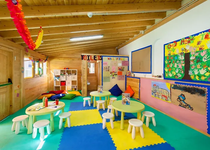 Playaolid Suites & Apartments